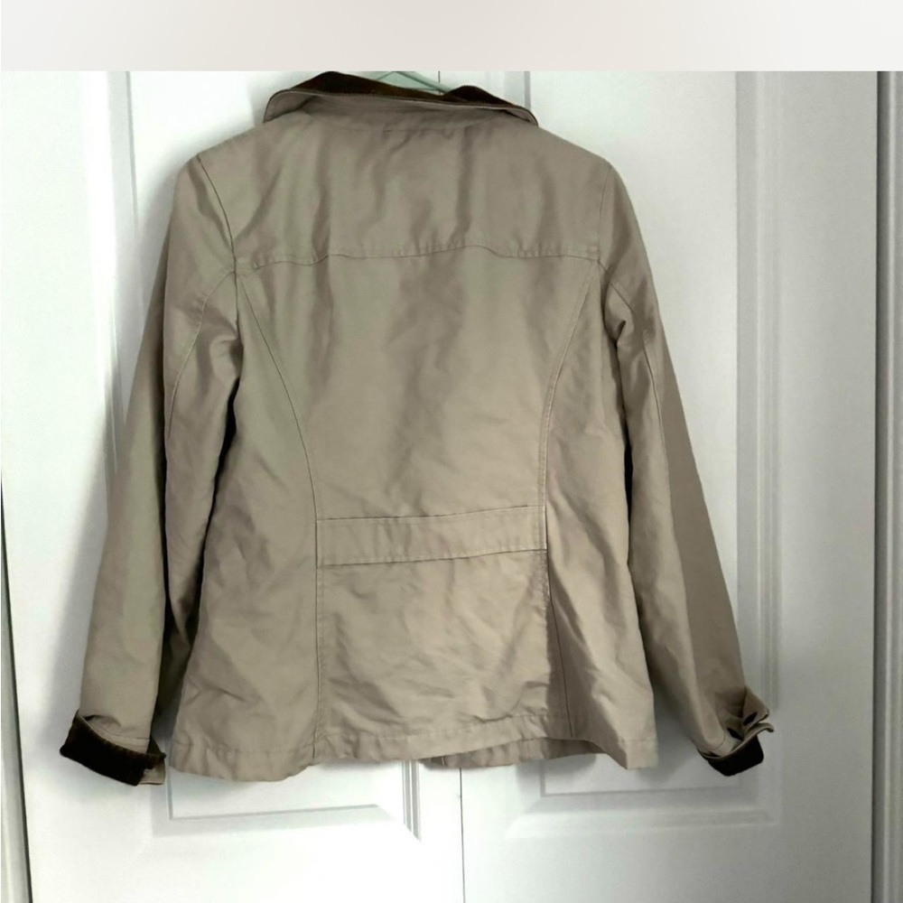 L.L. Bean Beige Barn Jacket - Picture 4 of 5